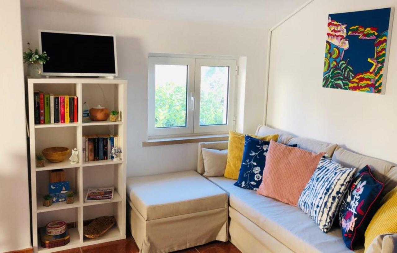Apartments Barbaresko Lumbarda Extérieur photo