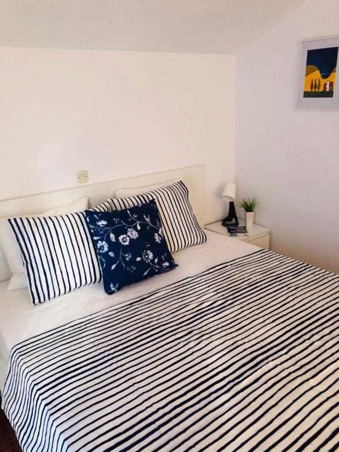 Apartments Barbaresko Lumbarda Extérieur photo
