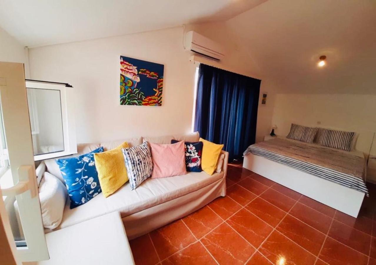 Apartments Barbaresko Lumbarda Extérieur photo
