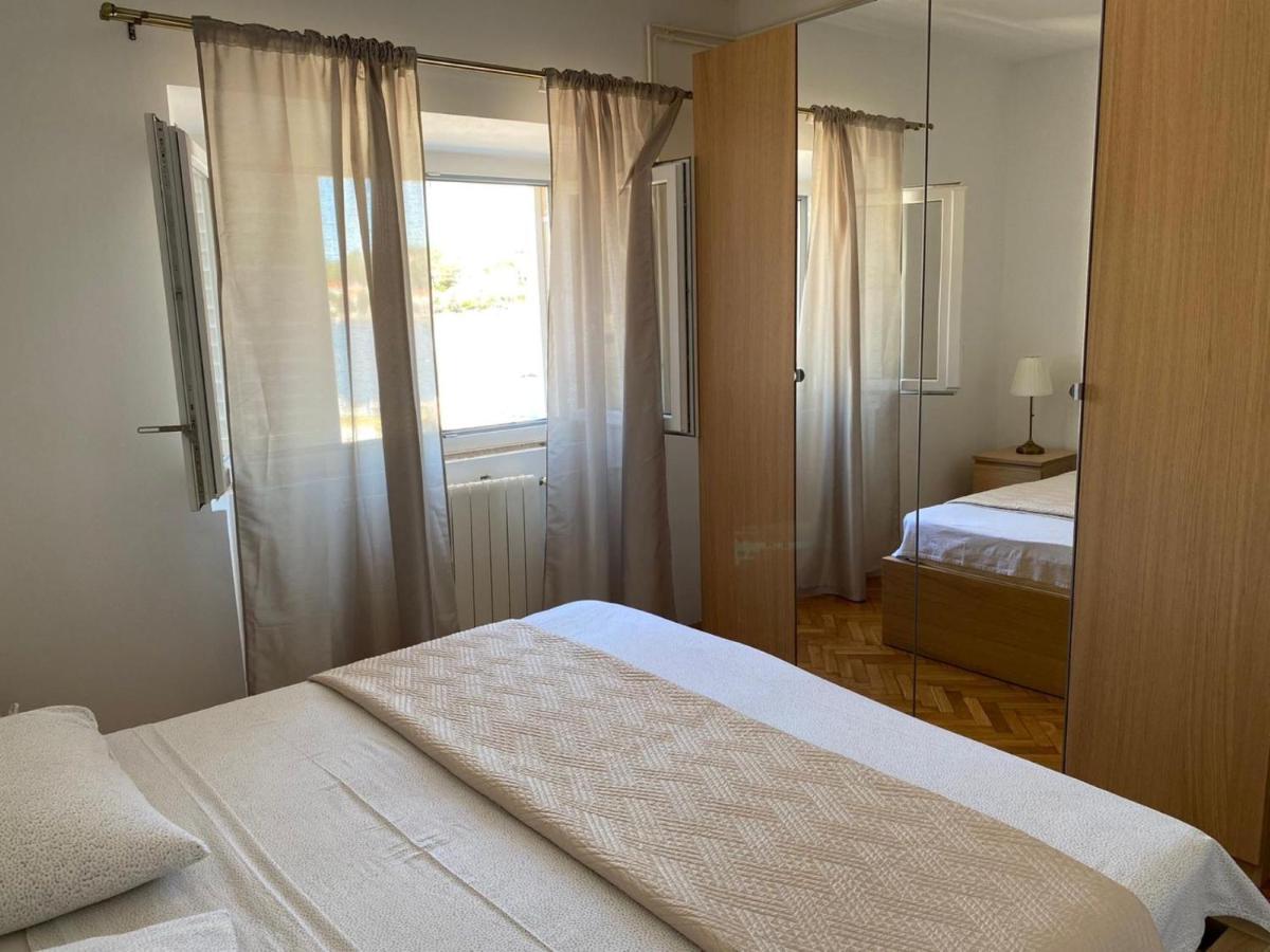 Apartments Barbaresko Lumbarda Extérieur photo